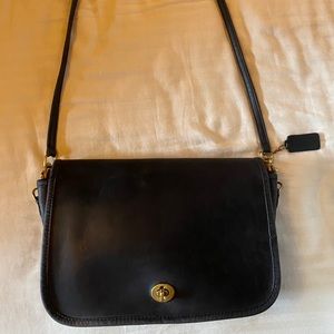 SOLD: Vintage Coach City Bag